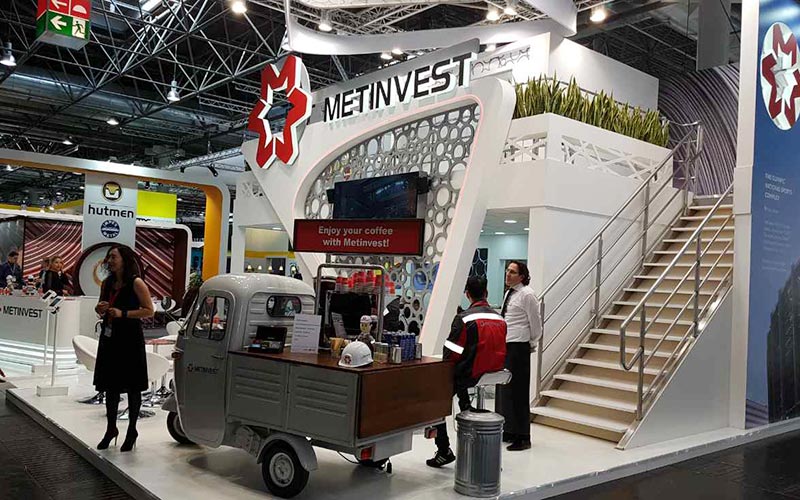 Stand auf der wire und tube