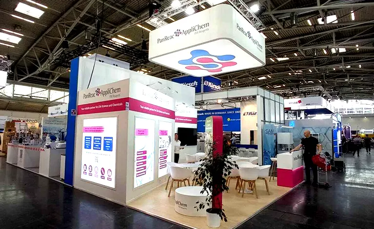 Messestand in Lyon