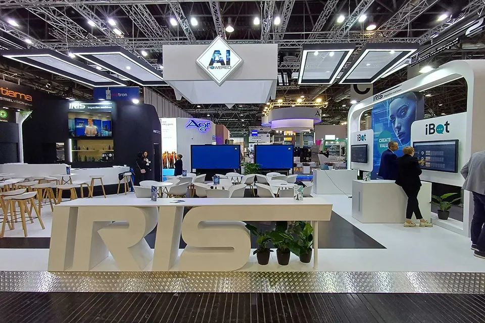 Trade Show Booth at GLASSTECH 2025 in Dusseldorf for IRIS