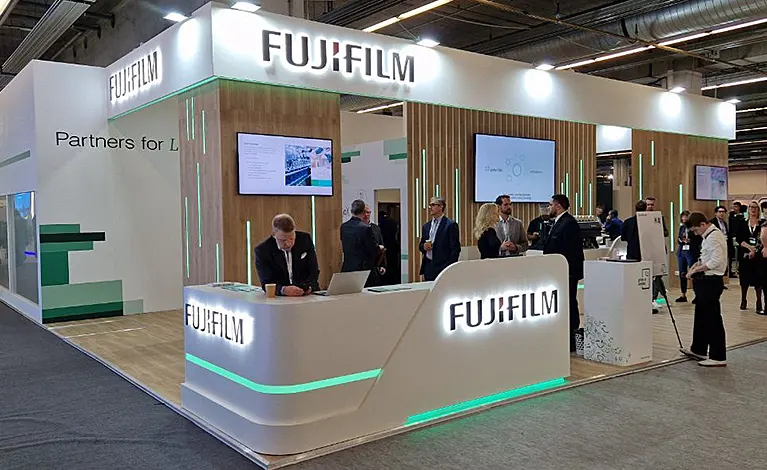 High-Quality Custom Exhibition Stands Designed by Experienced Builders