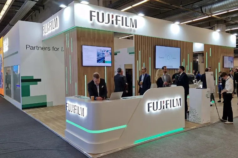 FUJIFILM 2025