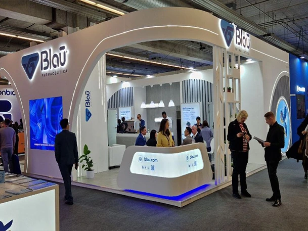 Exhibition stand Blau Farmacêutica for CPHI 2025 in Frankfurt 